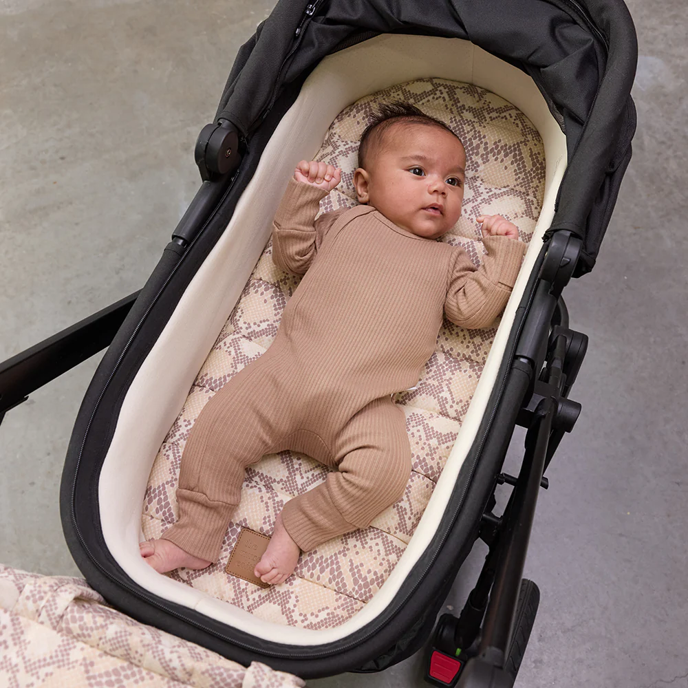 Almond Snake Universal Linen Bassinet Liner - Image 6