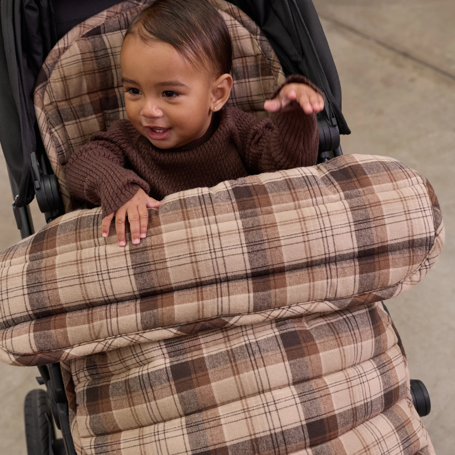 Chocolate Check Pram Cosy - Image 3