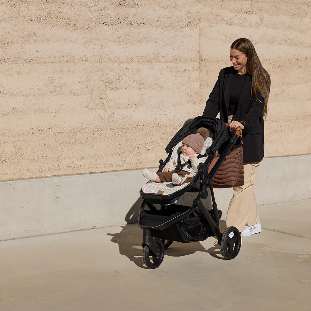 Houndstooth Universal Linen Pram Liner - Image 5
